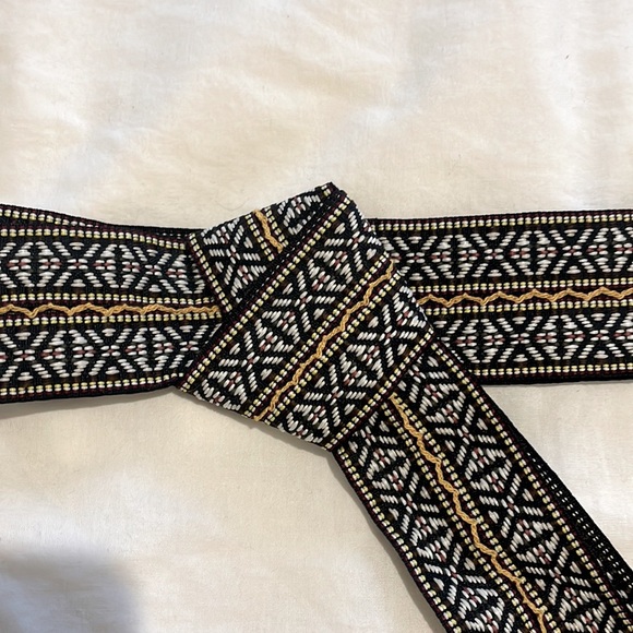 COPY - Anthropologie woven fabric belt - Picture 2 of 2